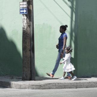 A donde van 36 - figure en marche, tirage photo fine art - cbaud